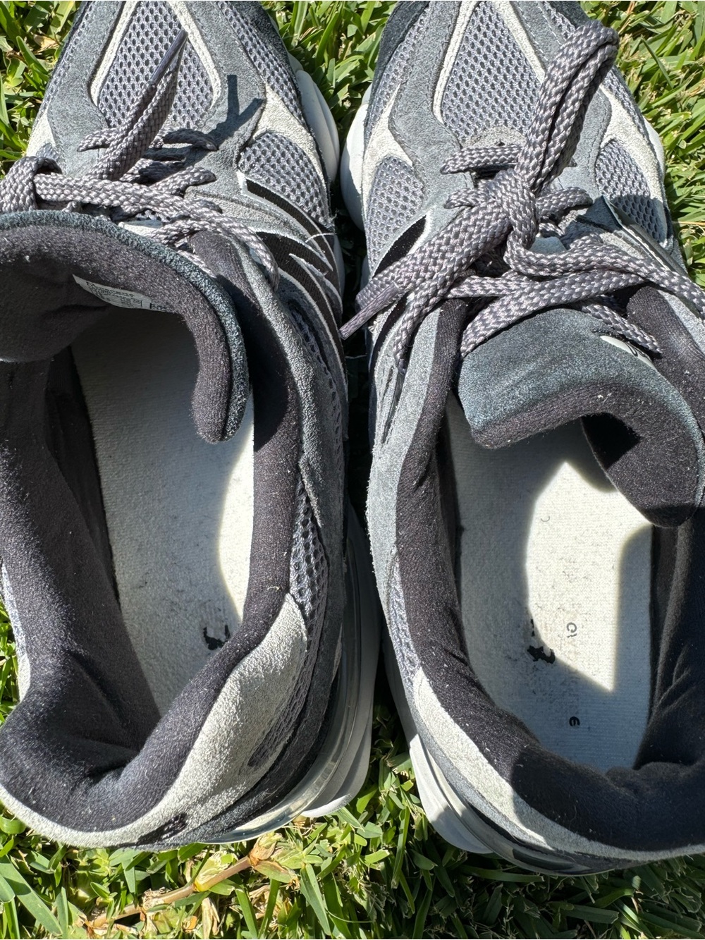 New Balance Gender Inclusive 9060 Sneaker - Picture 10 of 11
